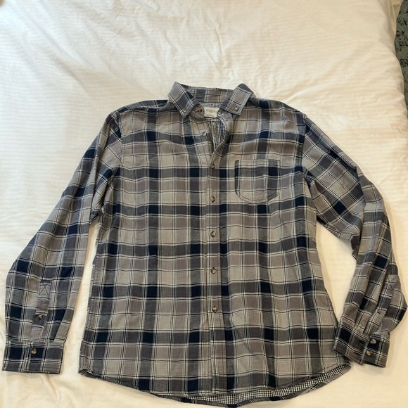 Men's size large Windriver Plaid Shirt - dark blue and Gray - Picture 8 of 16
